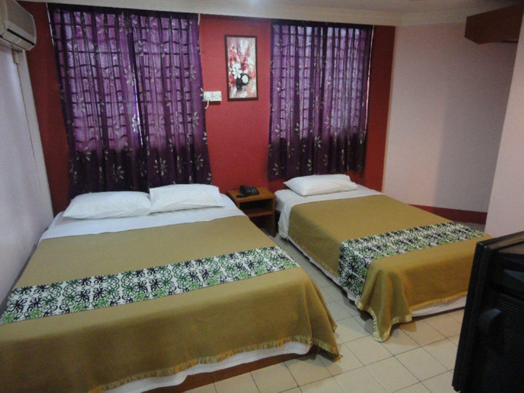 คาพิท โฮเต็ล คูชิง Hotel กูชิง ภายนอก รูปภาพ